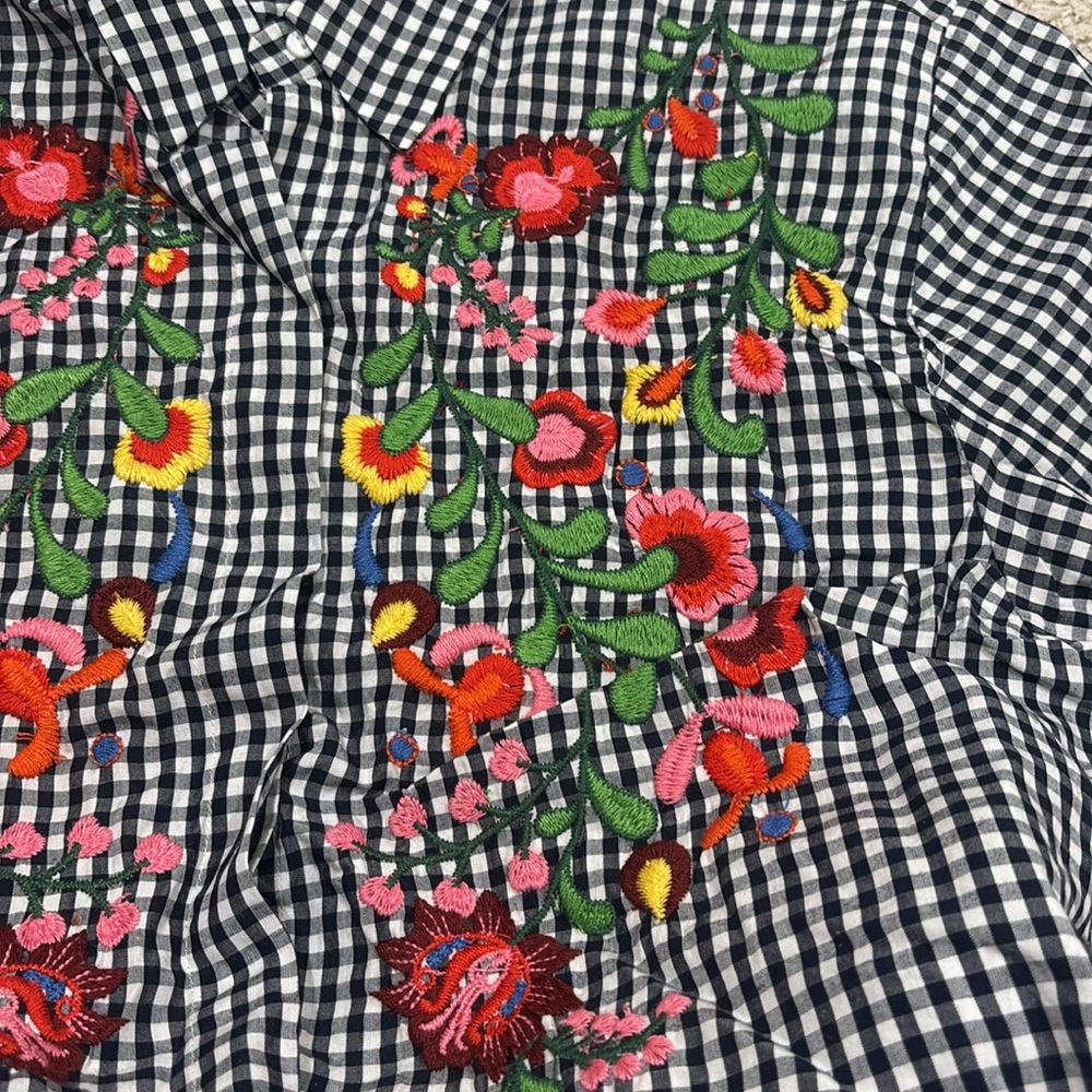 Zara Embroidered Button Down - image 3
